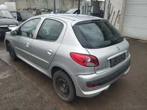 Peugeot 206 Plus Rozpredám - 3