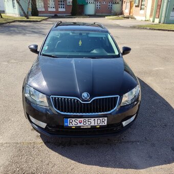 Škoda Octavia III Combi 2.0 CR DSG - 3