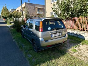 Suzuki Ignis 1,3 - 3