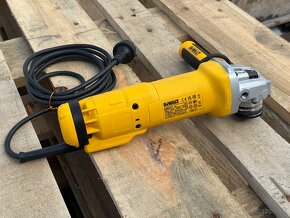 Uhlová brúska Dewalt 1200W - 3