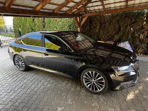 Škoda superb 1.6 TDI Ambition - 3