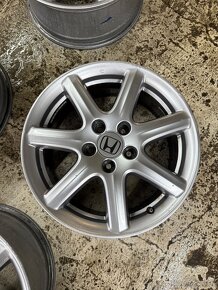 5x114.3mm R17 Honda hlinikove disky - 3