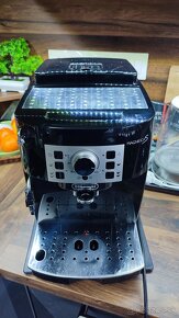 Delonghi M kavovar - 3