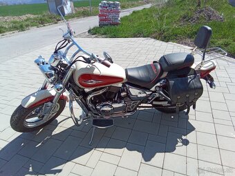 Suzuki marauder VZ 800 - 3