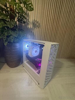 ⭐️Ryzen 7 3800x, RX 5700XT 8GB, 32GB Ram⭐️ - 3