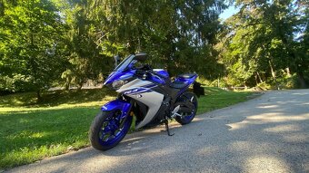 Yamaha R3 - 3