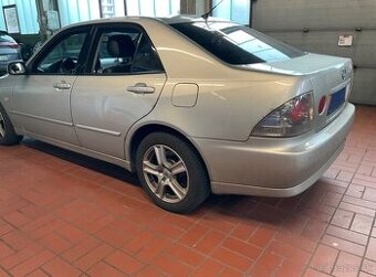 Lexus IS200 - 3