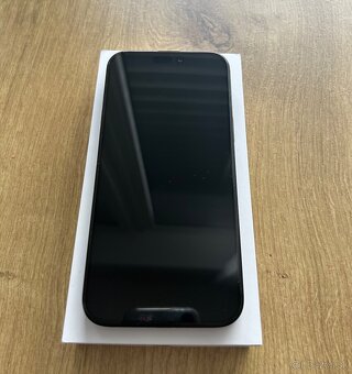 iPhone 16 Pro Max, 256GB, black titan - 3