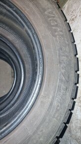 Predám zimné gumi 235/60 R16 - 3