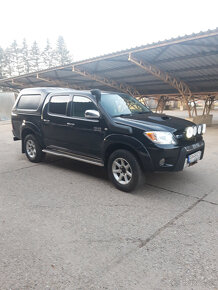 Predám Toyotu Hilux 4 WD 3.0TD 126,0 KW - 3