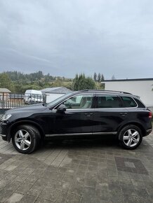 Volkswagen Touareg SUV 3.0 tdi 4x4 Vzduchovy Podvozok - 3