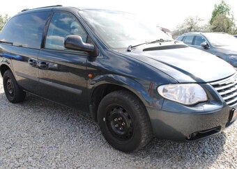 Chrysler Voyager 2,8 CRDi A/T nafta automat 110 kw - 3