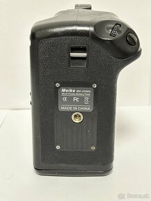 Predám battery grip Meike MK-550 DL - 3