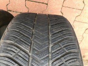 235/40 R19 zimne pneu MICHELIN - 3