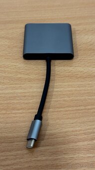 Adaptér USB-C na HDMI+USB3.0+USB-C - 3