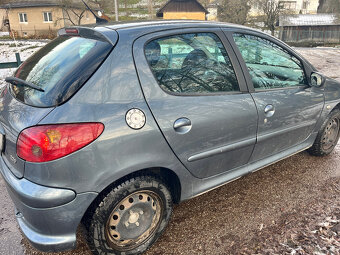 Peugeot 206 r.v. 8/2006 - 3