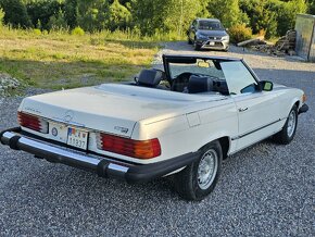 Mercedes Benz SL 380 Cabrio - 3