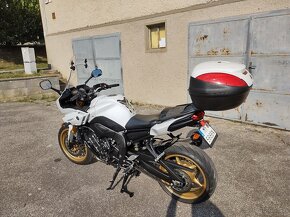 Yamaha FZ8 Fazer - 3