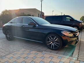 Mercedes Benz C 220d, 143 kW, 1.prihlásenie 2019, 123 000 km - 3