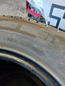 Predám dodávkové 235/65 R16C letné Michelin - 3