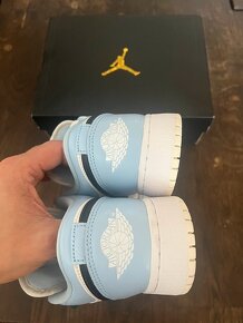 Jordan 1 Low Ice Blue Black(GS) - 3