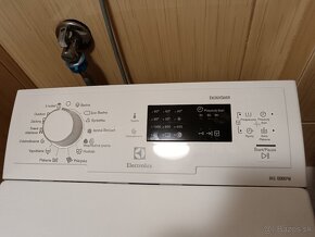 Electrolux práčka vrchom plnená REZERVOVANÉ - 3