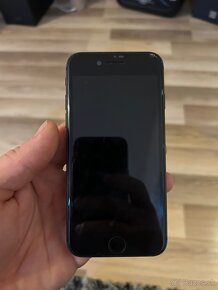 iPhone 8 64GB - 3