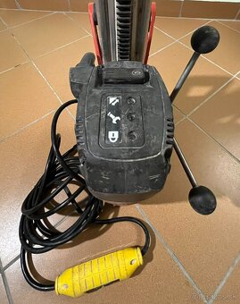 HILTI jadrový vŕtací stroj DD 120 - 3