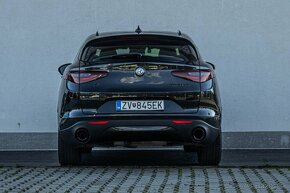 Alfa Romeo Stelvio 2.0 GME 280k Btech AWD A/T - 3