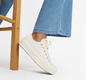 Converse Chuck Taylor All Star Lift OX Platform - 3