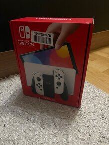 Nintendo switch oled + nintendo switch pro controller + hry - 3