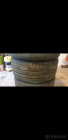 235/40 R 18  Continental - 3