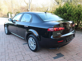 Alfa Romeo 159 1.9 JTDm 8V Sport 8/2010 - 3