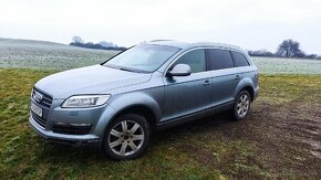 Audi Q7 - 3