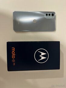 Moto e32s - 3