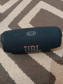 JBL reproduktor Charge 5 - 3