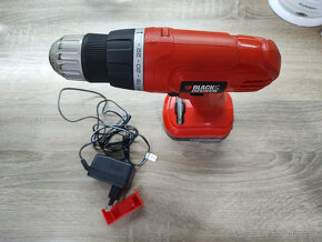 Akumulatorovy vrtaci skrutkovac Black & Decker EPC96CA - 3