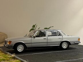 1:18 Mercede-Benz 450 SEL 6.9 (W116) Silver - Revell - 3