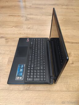 ASUS X55U - SX018 - 3