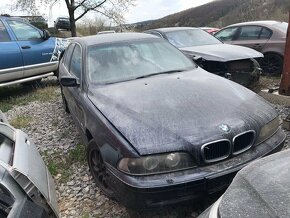 Náhradní díly z vozů BMW E39 - 3