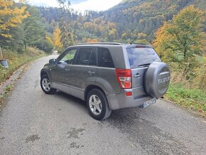 Suzuki Grand Vitara 2.0 LPG benzín - 3