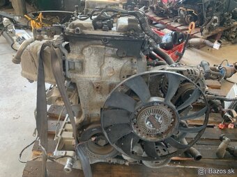 Motor VW Passat 2.3 VR5 125kw 2003 AZX - 3