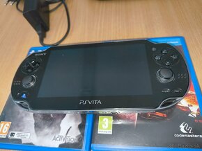 PS Vita OLED - 3