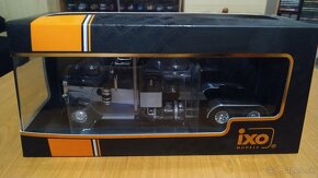 modely aut 1/43; Ford; Peterbilt; Marmon; IXO - 3