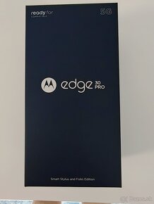 Motorola edge 30 pro - 3