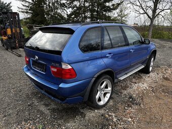 BMW X5 4.6is Estoril blau na dily - 3