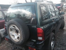 SUZUKI GRAND VITARA 1998 - 2004 na náhradní díly - 3