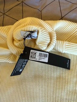 Stone Island turtleneck sveter, velkost M - 3