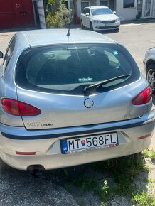 Alfa Romeo 147 - 3