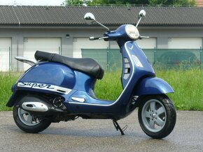 Vespa GT 125  GTS - 3